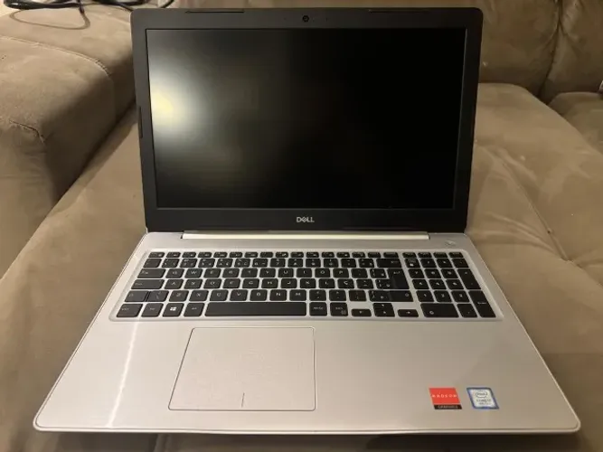 Ultrabook Dell i7 8a Geração com Placa de Vídeo Dedicada/ Forneço Garantia/ Parcelo