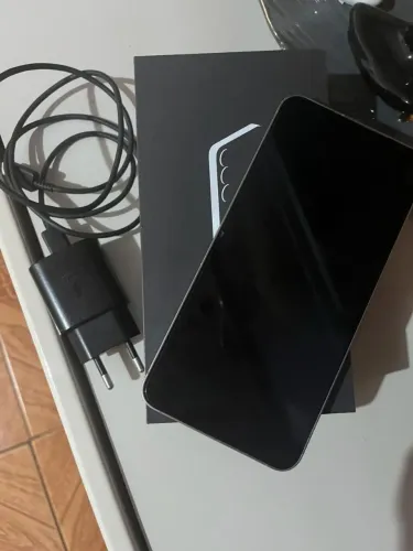 Samsung S25 plus 
