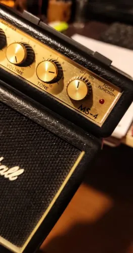 Cubo amplificador Marshall MS-4 Mini