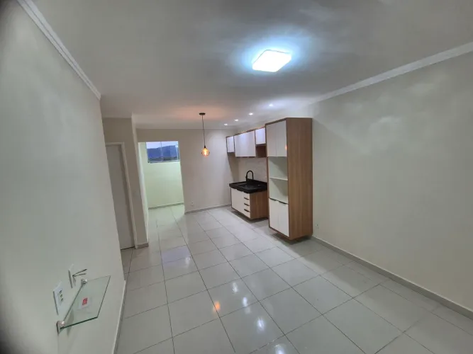 Aluga-se apartamento no Residencial Tarcísio