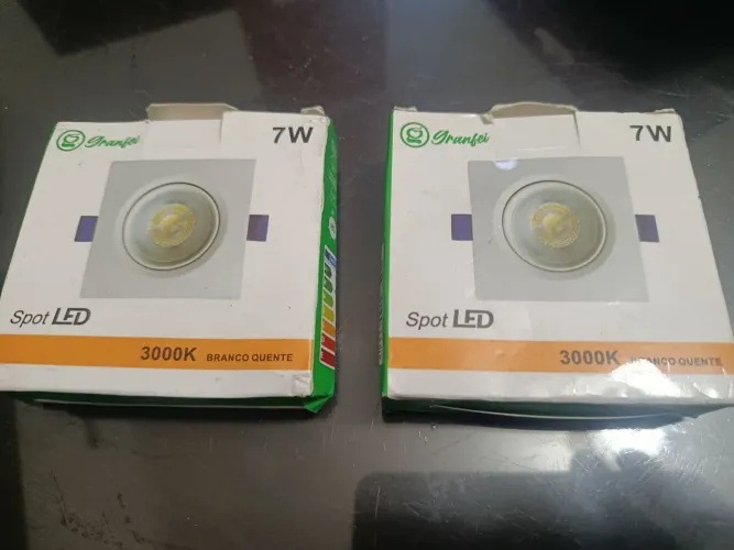 Spot embutir em led 7w lacrados