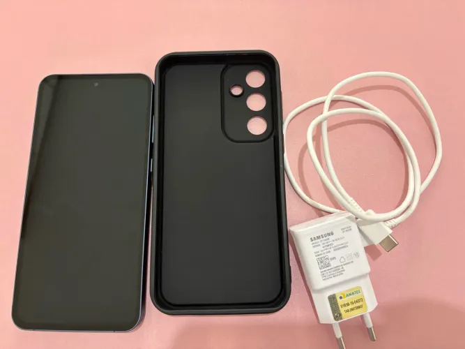 Vendo Samsung Galaxy A55 5G 256GB Azul escuro em ótimo estado