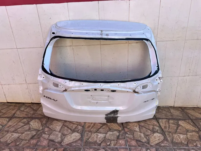 Tampa traseira Hrv / HR-V ano 2015/2016/2017/2018/2019/2020/2021