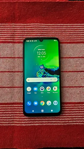 Moto g8 plus