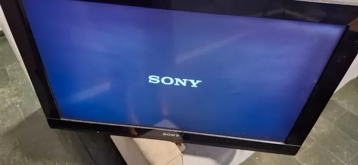 Tv sony 32 polegadas desligando