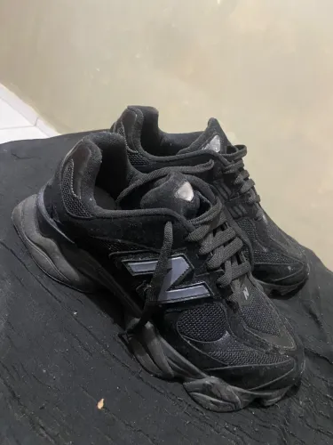 vendo tenis novo na barbada