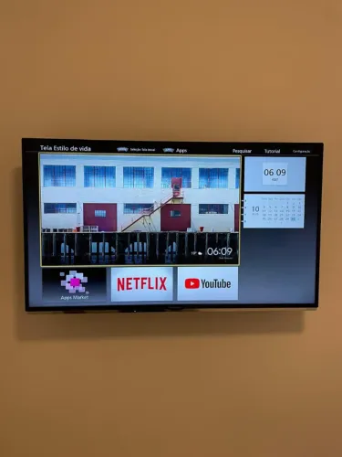 TV Smart Panasonic 43 polegadas