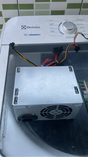 Troco por Monitor