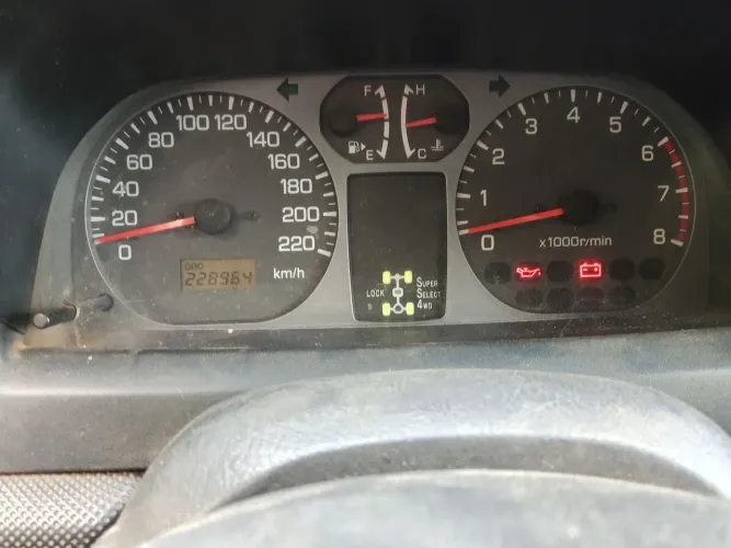 Mitsubishi Pajero TR4 2.0/ 2.0 Flex 16V 4X4 Mec. 2004