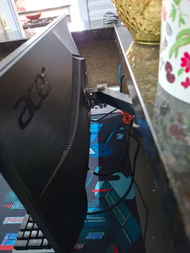 Monitor 24 Pol.