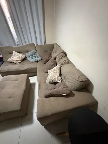 Sofá em L