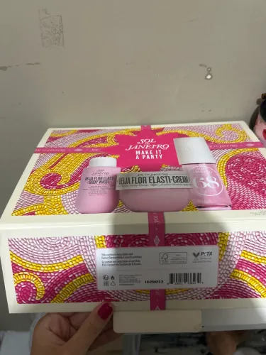 Kit sol de janeiro sabonete líquido nunca usado e creme hidratante