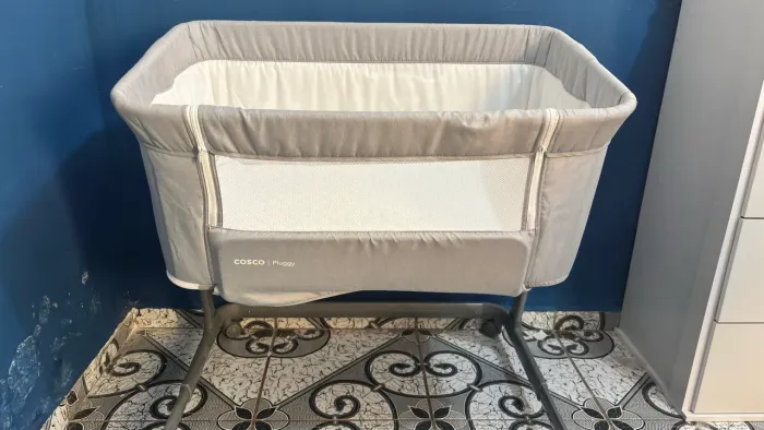 Berço Co-Sleeper Cosco Pluggy Cinza - Excelente Estado