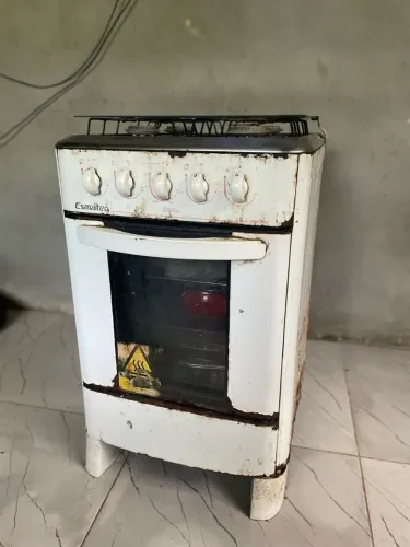 FOGÃO ESMALTEC