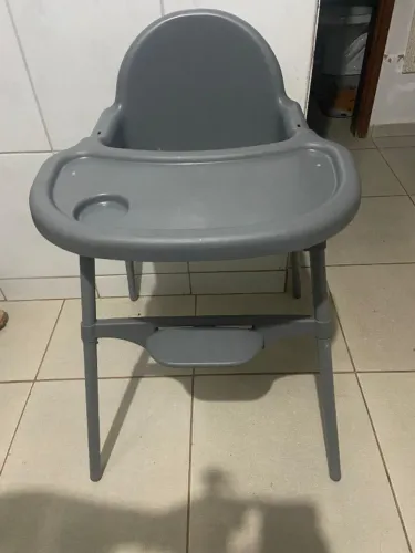 Cadeira de alimentação