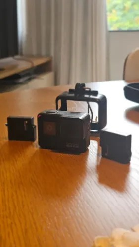 Go Pro Hero 7 black + 3 baterias + Cartão premium 64 GB + Acessórios