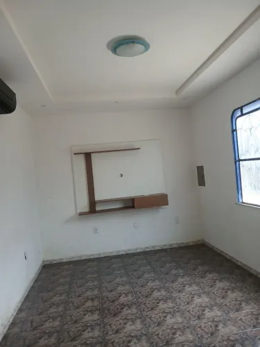 Alugase quarto bairro redenção
