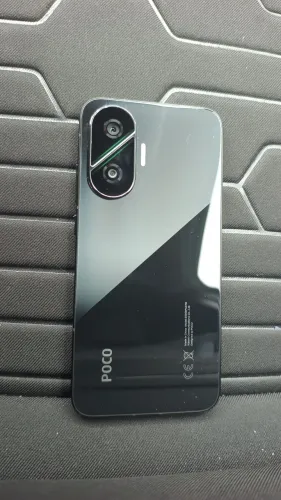 Poco f7 12gb ram 512 armazenamento.
