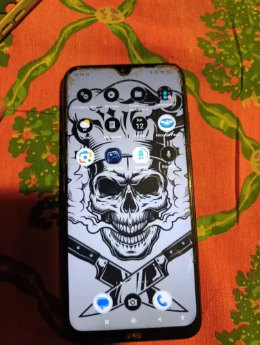 Xiaomi redimi note 8. 64gb 4 ram 