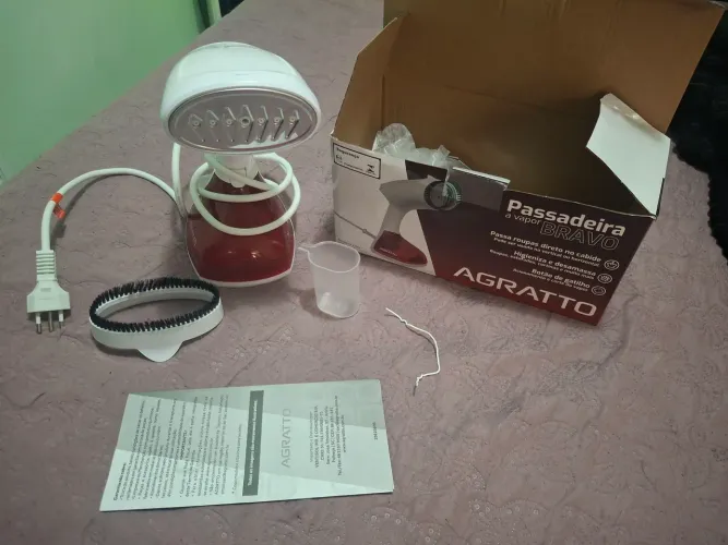 Ferro de passar a vapor 