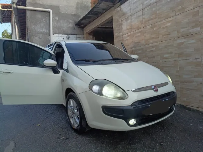Fiat Punto Attractive Italia 1.4 F.flex 8V 5P 2017