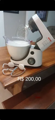 Vendo Batedeira, Máquina Elgin, Massageador, Filtro Magnetizado e Decoração