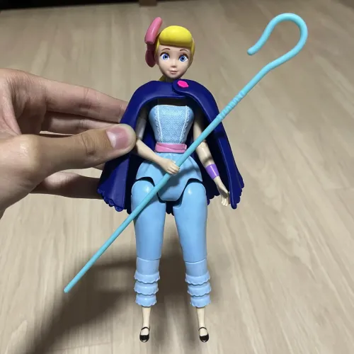 Betty - Toy Story 4 - Mattel - Action Figure 18cms - Bo Peep