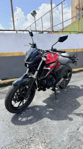 Yamaha FZ25 249 cc
