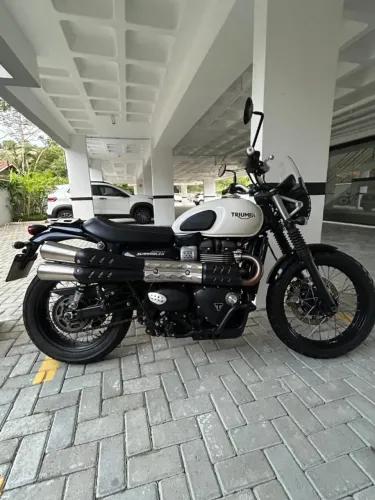 TRIUMPH SCRAMBLER 900 BAIXA KM