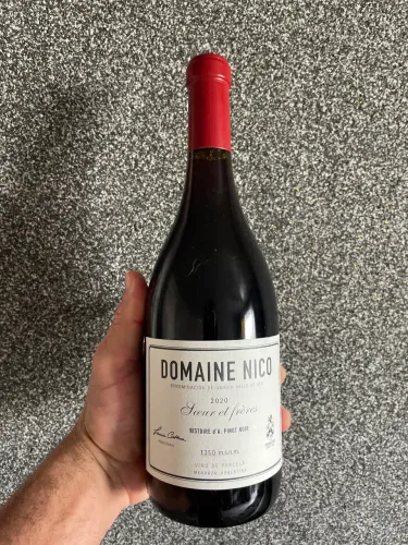 Vendo vinho Domaine Nico 2020