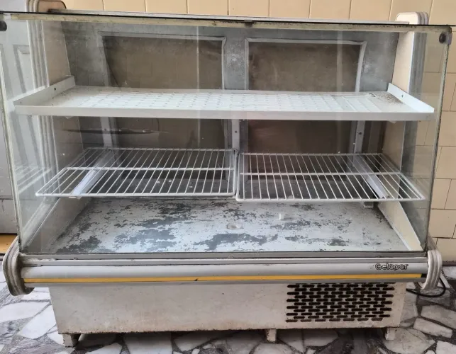 Freezer expositor balcão