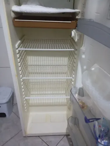 Geladeira Consul