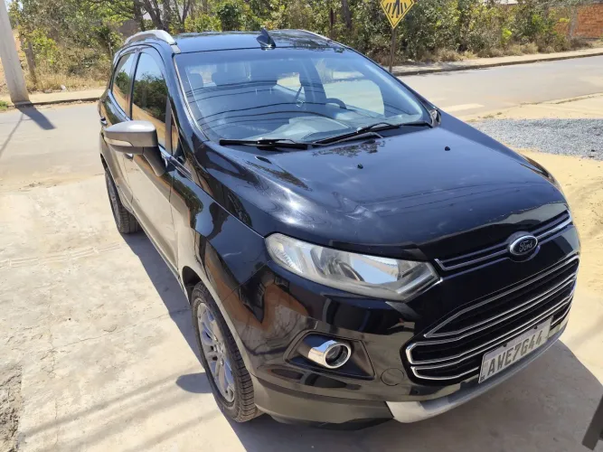 Ford Ecosport Freestyle 1.6 16V Flex 5P 2013