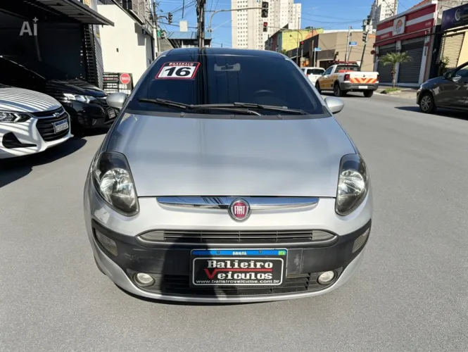 Fiat Punto Attractive 1.4 Fire Flex 8V 5P 2016