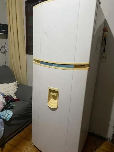 Vendo geladeira Consul 