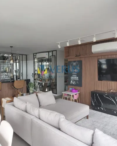 Apartamento Alto Padrão no Bairro São Judas em Itajaí/SC