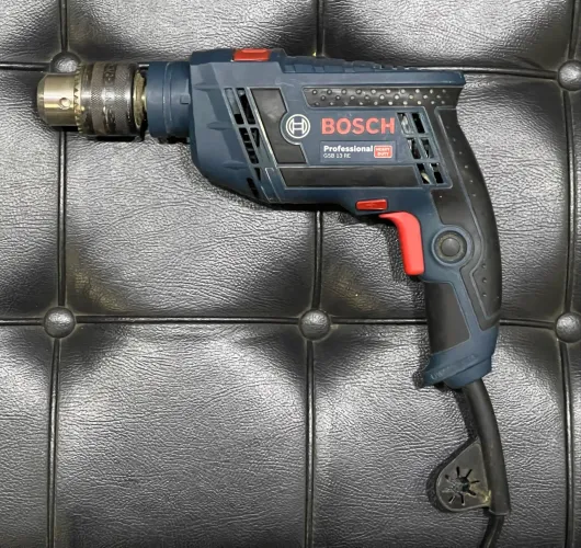 Furadeira de Impacto Bosch GSB 13 RE 750W 127V