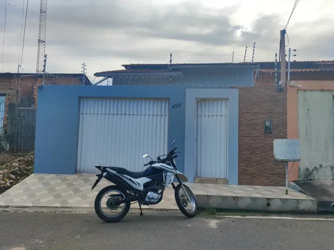 Imóvel para venda tem 200 metros quadrados com 2 quartos em Centro - Bragança - PA