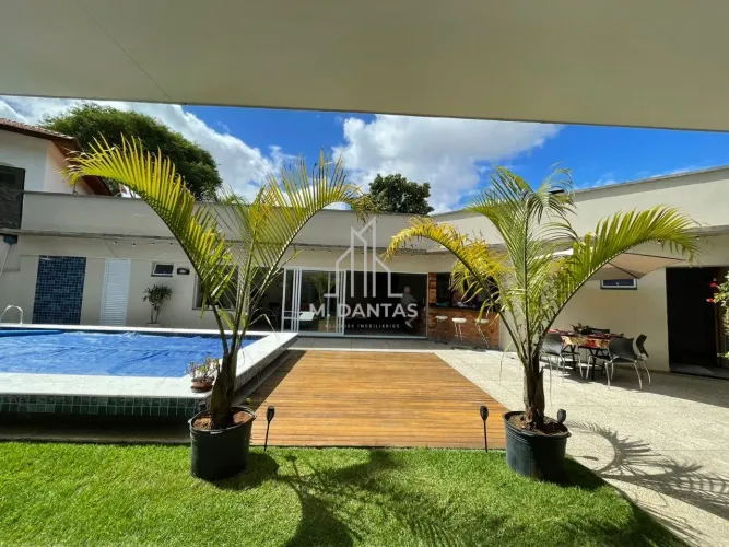 Casa Alto Padrão 04 Suites 06 vagas em Interlagos