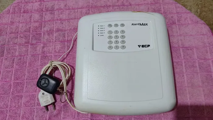 Alarme ECP AlardMax com controle e bateria
