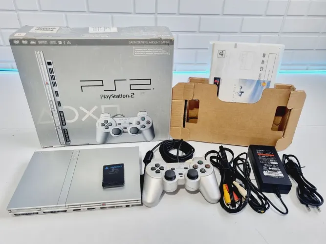 J102-PS2 SLIM PRATA DESBLOQUEADO
