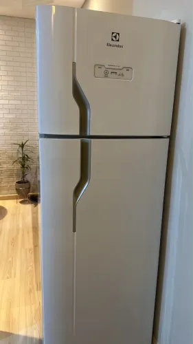 Geladeira Electrolux Frost Free DFN39 - 127 V