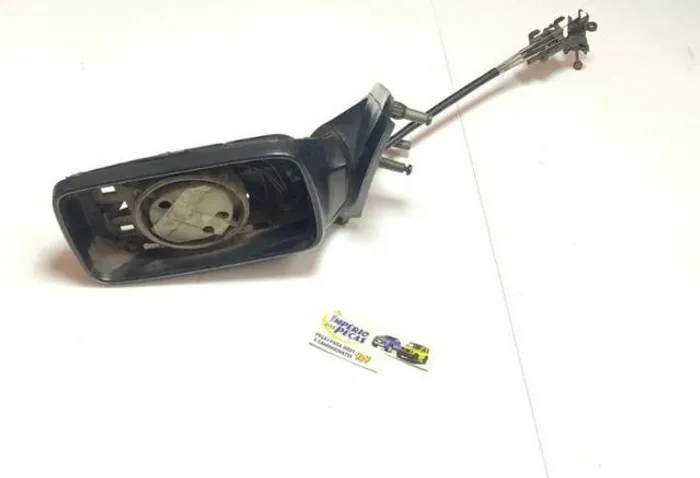 Retrovisor Manual Golf 93/98 Lado Esquerdo C/ Detalhe #7459
