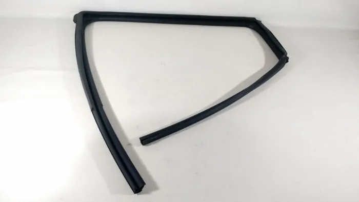Borracha Canaleta Traseira Esq. Honda Fit 2016