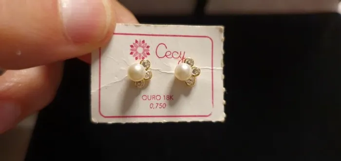 Par de Brincos Ouro 18k 750