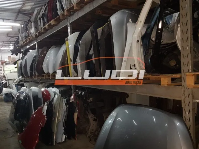 capo capô de renault logan, sandero, clio, kwid, duster, captur, megane, fluence, stepway.