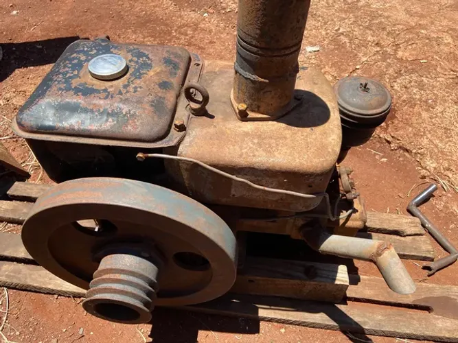 Motor diesel Yanmar B10