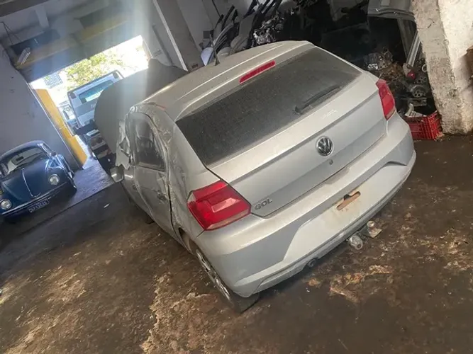 Gol G8 1.0 MPI 3 cilindros 2022 para retirada de peças 