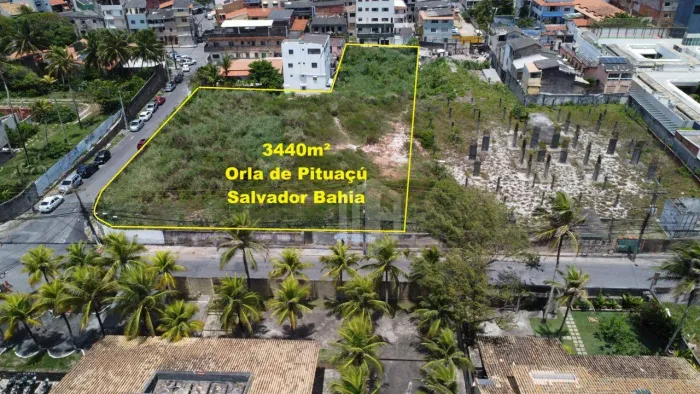 Terreno para Incorporação à Venda em Pituaçu Orla de Salvador | 3.440m²