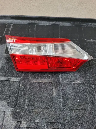 Lanterna esquerda led corolla 2015 16 17